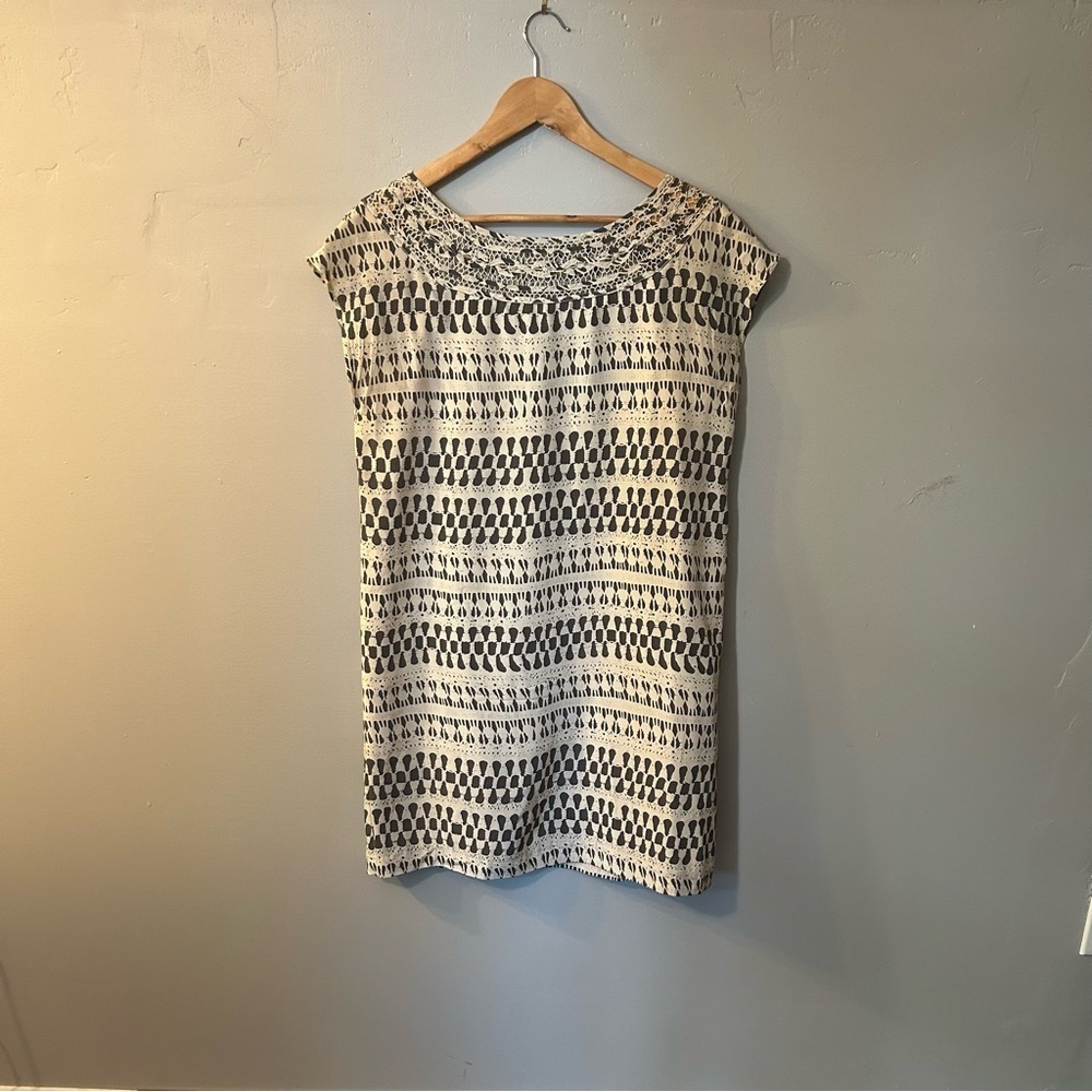 Club Monaco Silk Geometric Cream and Gray Patterned Dress Minimalist Summer